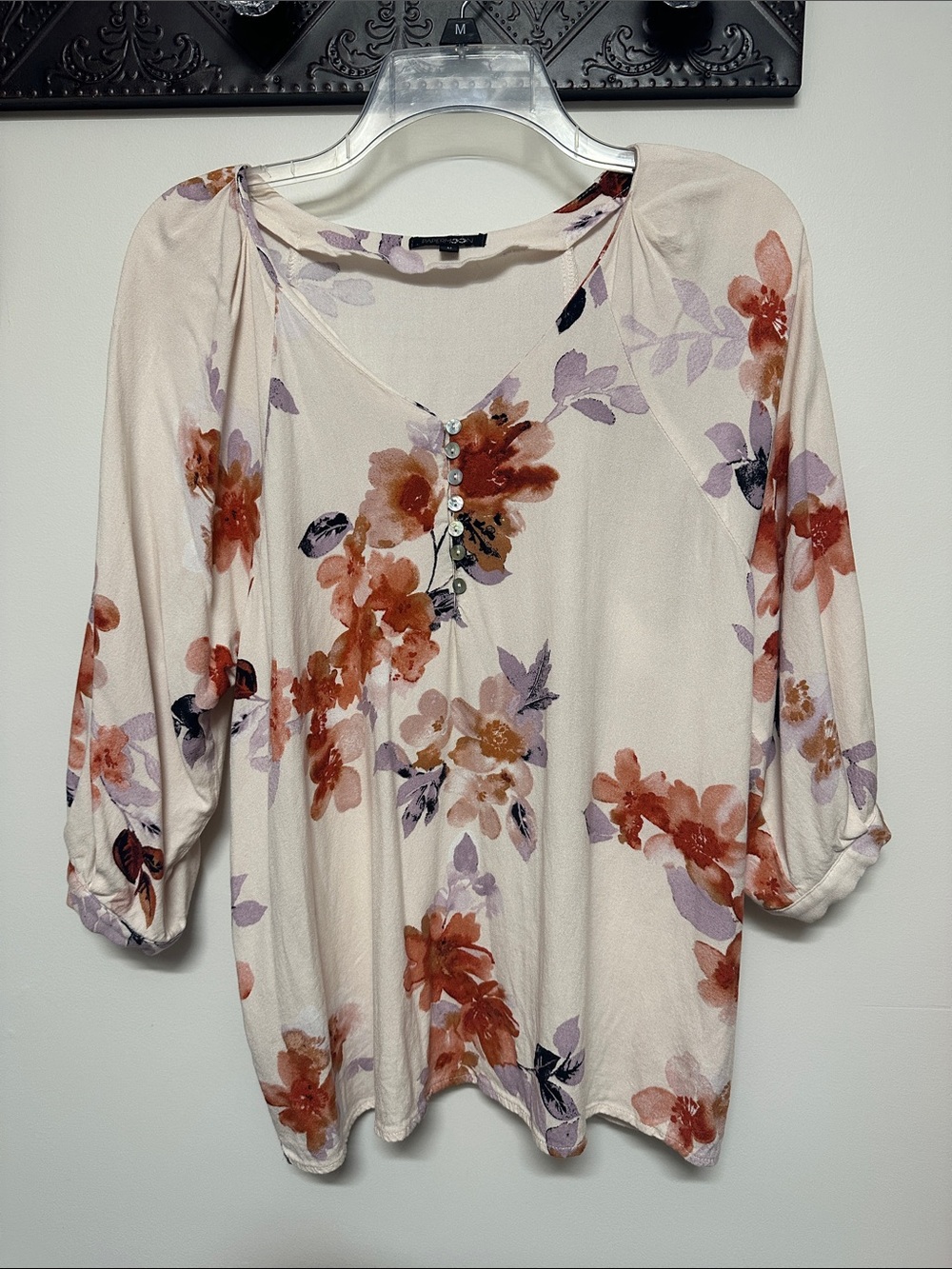 Floral V-Neck Women's Top - Cream with Rust & Lavender Floral Papermoon M